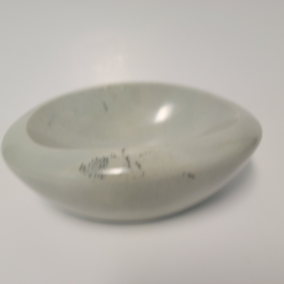 Bowl - Picture 1 of 7
